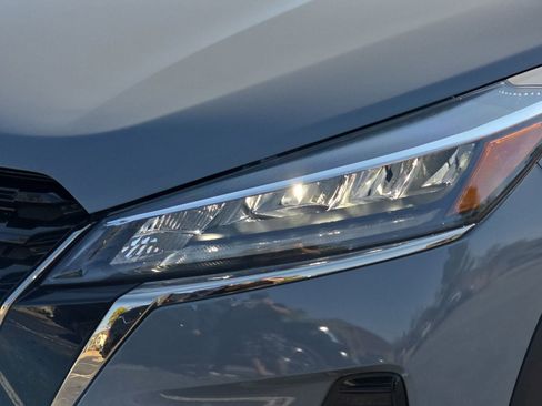 Certified 2024 Nissan Kicks SR w/ SR Premium Package image 28