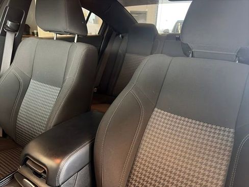 Used 2023 Dodge Charger SXT w/ Blacktop Package image 37