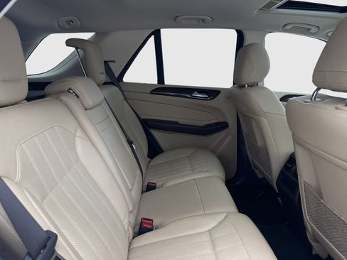 Used 2016 Mercedes-Benz GLE 350 4MATIC w/ Premium Package image 46