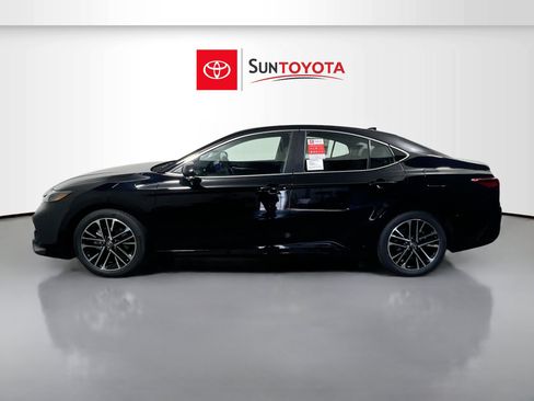 New 2026 Toyota Camry XLE image 7