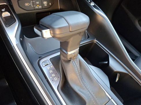 New 2025 Kia Sorento S image 9