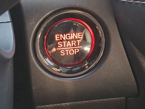 Used 2024 Honda HR-V EX-L image 23