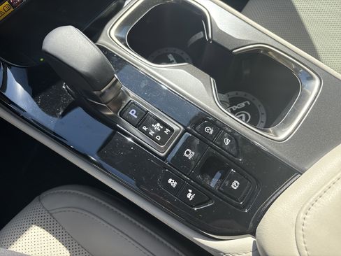 Used 2025 Lexus NX 350 AWD w/ Accessory Package (2T) image 25