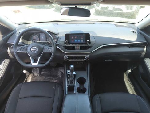 Used 2021 Nissan Altima 2.5 S FWD image 29