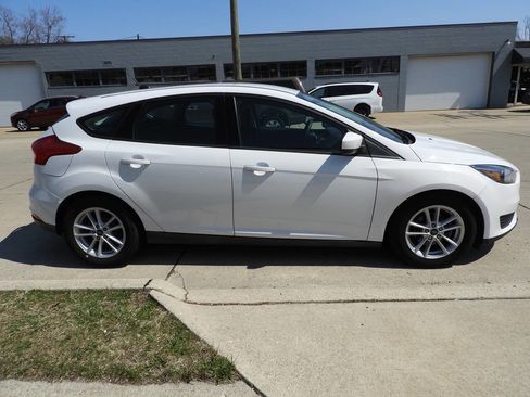 Used 2018 Ford Focus SE image 10