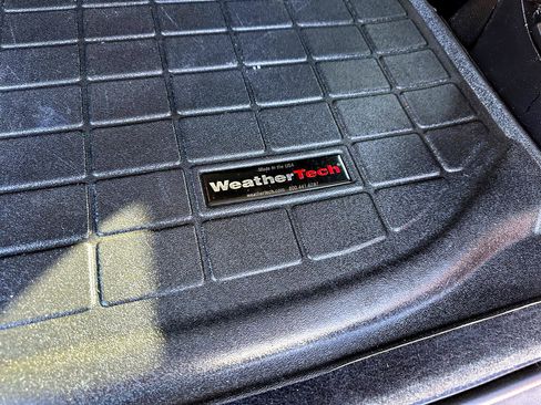 Used 2012 Jeep Wrangler Unlimited Sport image 22