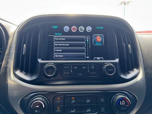 Used 2017 GMC Canyon SLE w/ SLE Convenience Package RWD image 21