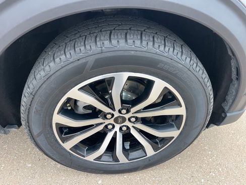 Used 2020 Ford Explorer ST image 65