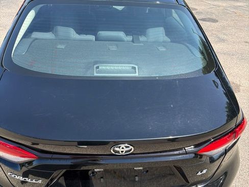 Used 2024 Toyota Corolla LE FWD image 19