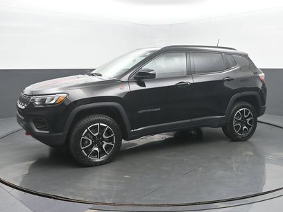 Used 2025 Jeep Compass Trailhawk w/ Sun & Sound Group