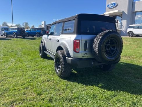 Used 2022 Ford Bronco 4-Door AWD/4WD image 7