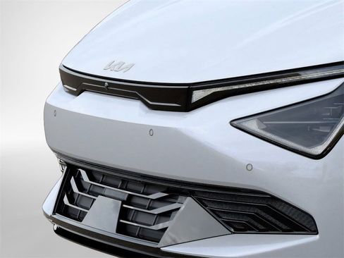 New 2025 Kia EV6 Light image 12