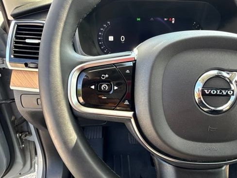 Used 2024 Volvo XC90 B6 Plus w/ Protection Package Premier AWD/4WD image 17