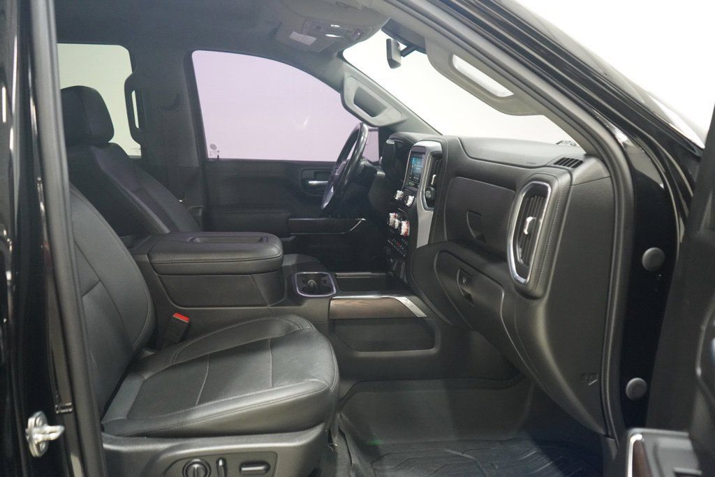 Used 2021 GMC Sierra 1500 SLT w/ SLT Premium Package AWD/4WD image 17
