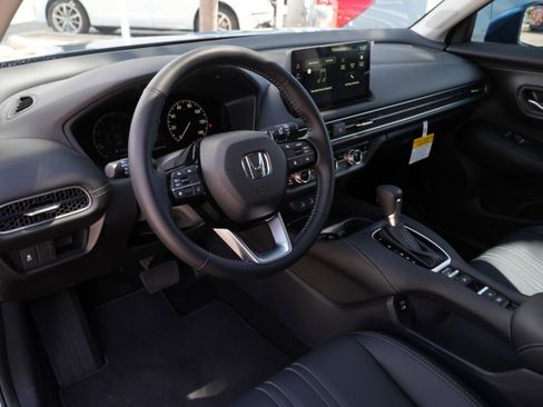 Used 2026 Honda HR-V EX-L image 13