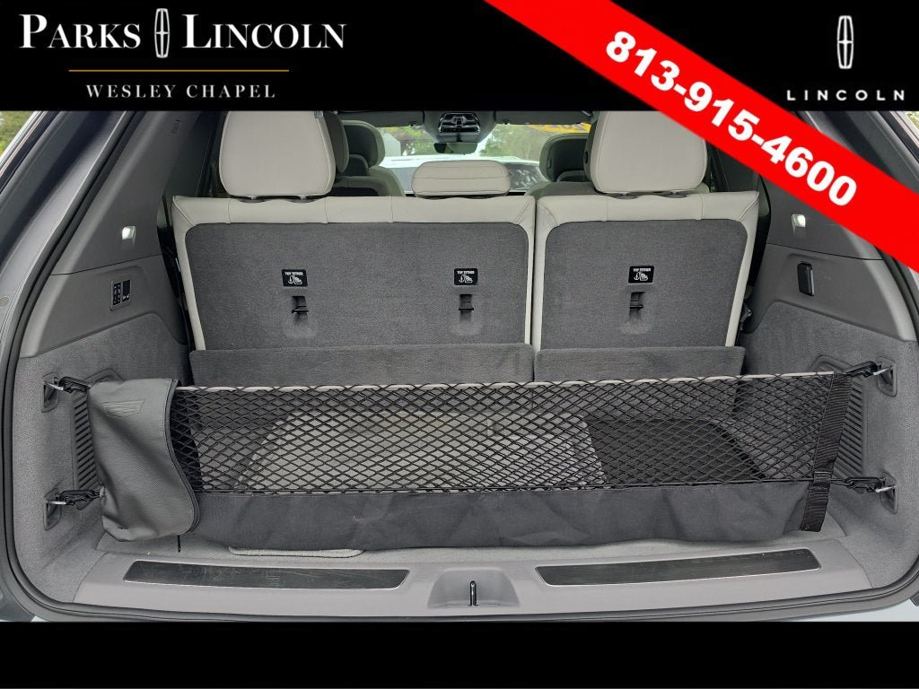 Used 2026 Cadillac Escalade IQ Sport 1 w/ LPO, ONYX Package AWD/4WD image 8