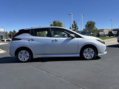 Certified 2024 Nissan Leaf S image 2