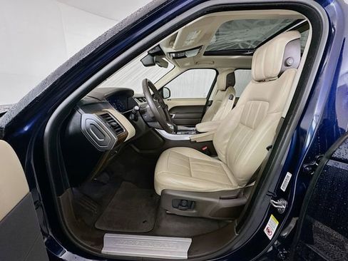 Used 2020 Land Rover Range Rover Sport HSE image 22