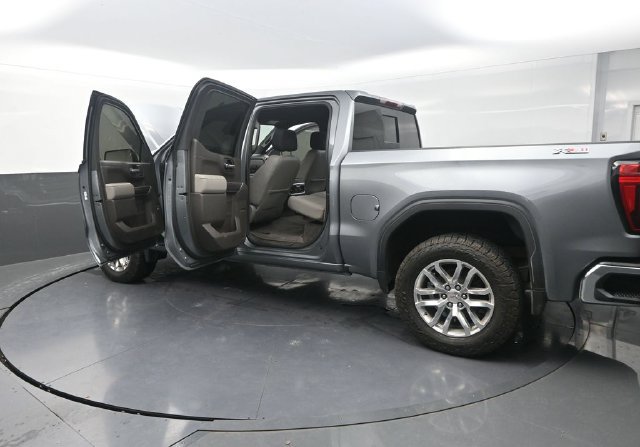 Used 2020 GMC Sierra 1500 SLT w/ SLT Premium Plus Package AWD/4WD image 43