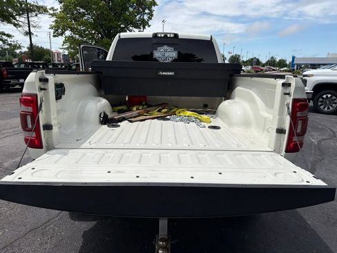 Used 2022 RAM 2500 Laramie AWD/4WD image 8