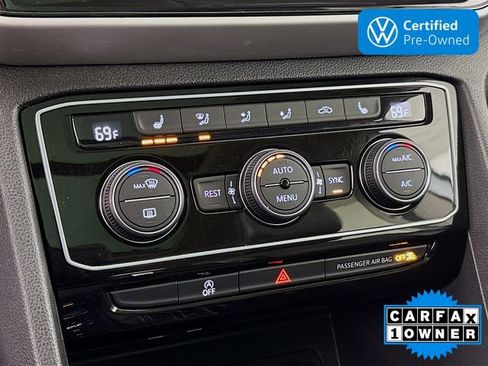 Certified 2022 Volkswagen Atlas SE w/ Panoramic Sunroof Package image 17