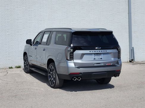 New 2026 Chevrolet Suburban RST w/ RST Capability Package image 3