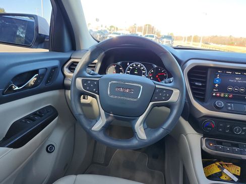 Used 2020 GMC Acadia Denali w/ Trailering Package image 14