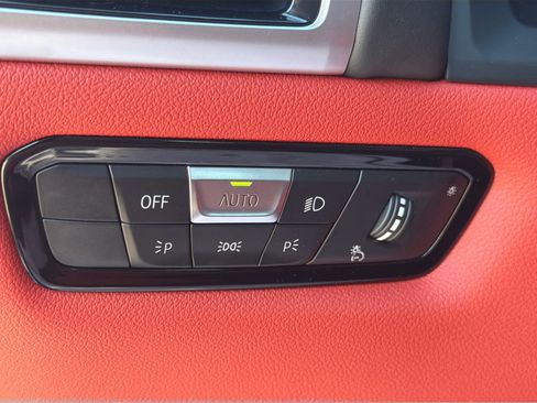 New 2026 BMW 840i w/ Driving Assistance Package image 36