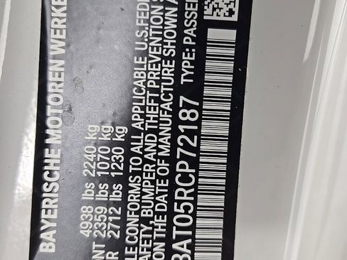 Certified 2024 BMW 430i xDrive Convertible w/ M Sport Package image 27