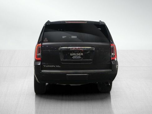 Used 2018 GMC Yukon XL Denali w/ Open Road Package image 4
