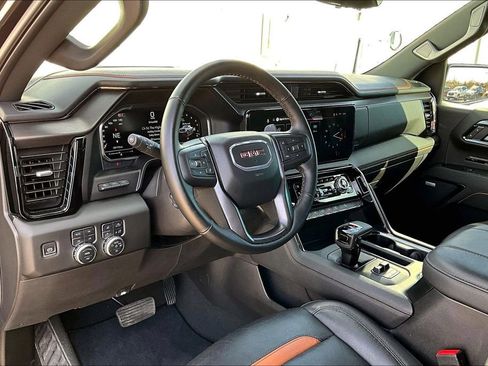 Used 2025 GMC Sierra 1500 AT4 w/ AT4 Premium Package image 16