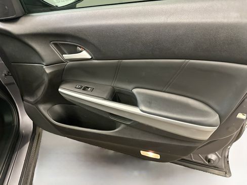 Used 2015 Honda Crosstour EX-L image 33