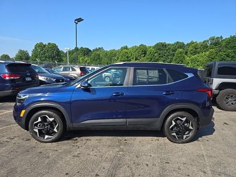 Certified 2024 Kia Seltos EX AWD/4WD image 4