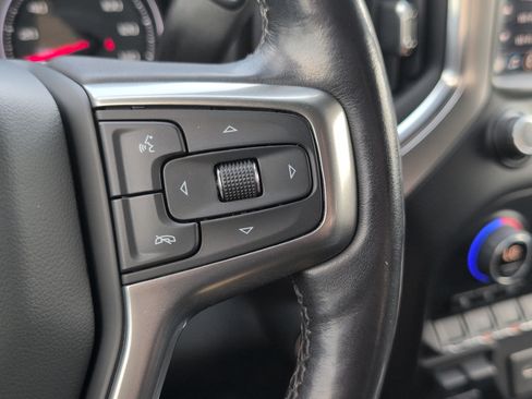 Used 2021 Chevrolet Silverado 1500 LTZ AWD/4WD image 17