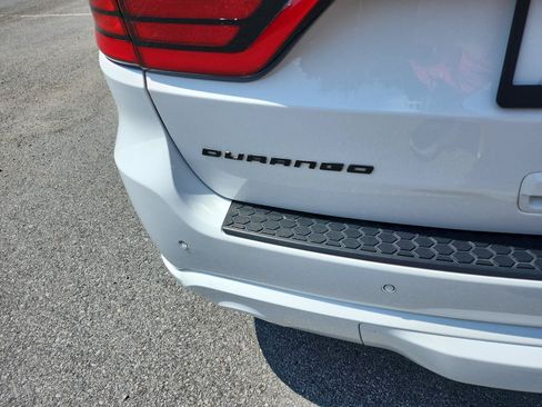 Used 2024 Dodge Durango GT RWD image 4
