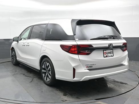 New 2026 Honda Odyssey EX-L image 8