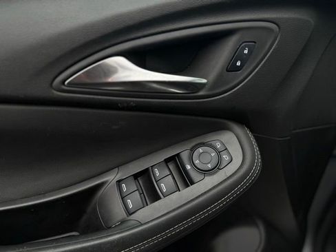 Used 2023 Buick Encore GX Preferred w/ Cold Weather Comfort Package image 11