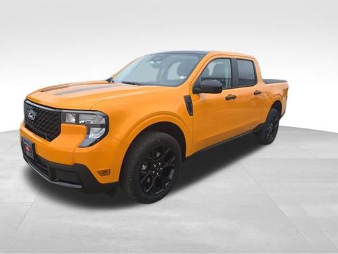 New 2026 Ford Maverick XLT w/ XLT Luxury Package image 3