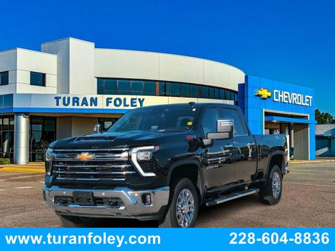 Used 2024 Chevrolet Silverado 2500 LTZ w/ LTZ Convenience Package image 1