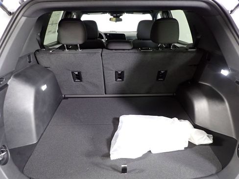 New 2026 Chevrolet Equinox LT FWD image 14
