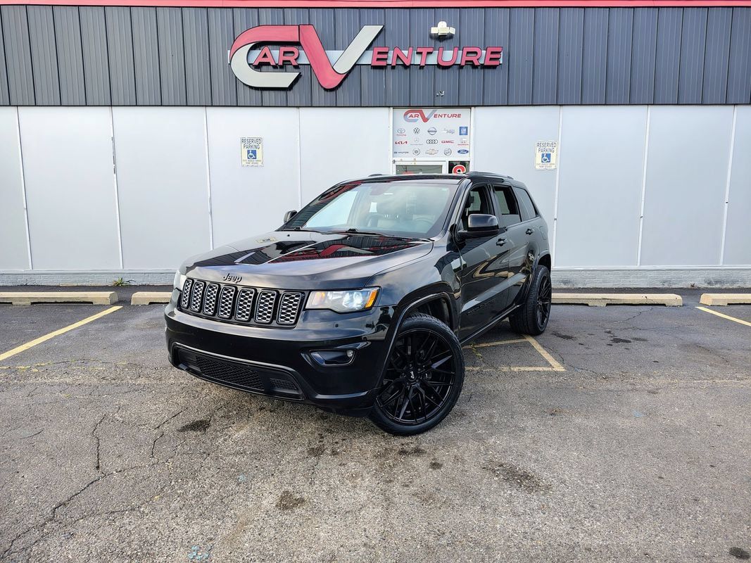 Used 2021 Jeep Grand Cherokee Altitude AWD/4WD image 1