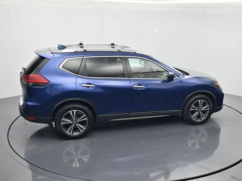 Used 2019 Nissan Rogue SV w/ Premium Package FWD image 31