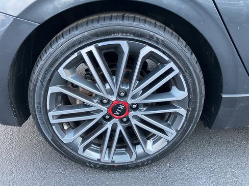 Used 2020 Kia Forte GT w/ GT2 Package image 9