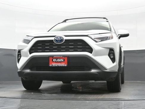 Used 2024 Toyota RAV4 XLE Premium AWD/4WD image 27