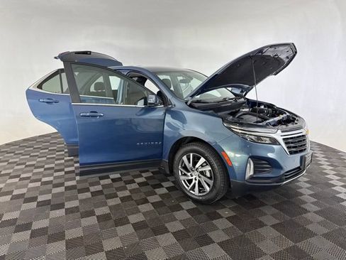 Used 2024 Chevrolet Equinox LT AWD/4WD image 11