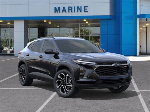 New 2026 Chevrolet Trax RS w/ Driver Confidence Package image 7