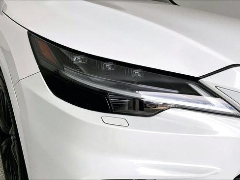 Used 2023 Lexus RX 500h F Sport w/ Accessory Package (2T) AWD/4WD image 39
