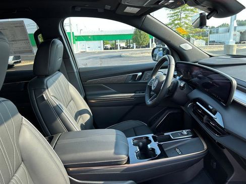 New 2026 Buick Enclave Avenir w/ Super Cruise Package image 19