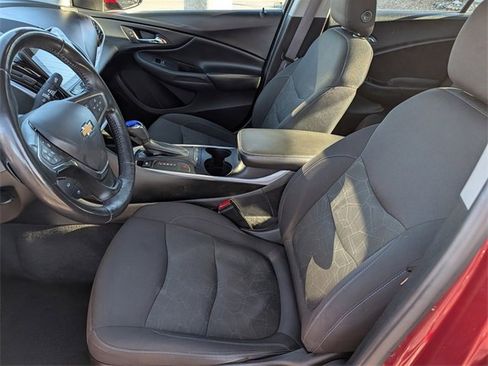 Used 2017 Chevrolet Volt LT w/ Comfort Package image 10