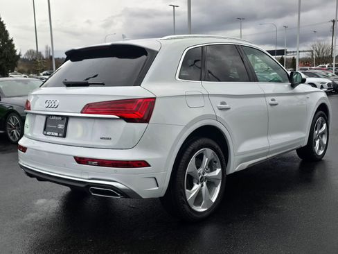 Certified 2025 Audi Q5 2.0T Premium Plus w/ Premium Plus Package AWD/4WD image 5
